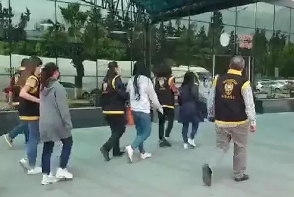 İSKENDERUN'DA FUHUŞ OPERASYONU: 7 GÖZALTI İSKENDERUN'DA FUHUŞ OPERASYONU: 7 GÖZALTI