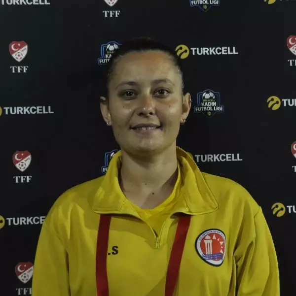 Kadın Futbol Ligi'nde gruplardaki 2'nci maçlar devam ediyor Kadın Futbol Ligi'nde gruplardaki 2'nci maçlar devam ediyor