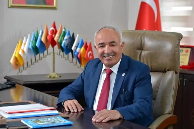Kayıp atlar başkanı istifa ettirdi Kayıp atlar başkanı istifa ettirdi