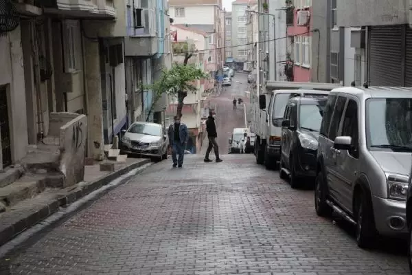 MOTOSİKLETİ ÇALINAN KURYENİN İSYANI MOTOSİKLETİ ÇALINAN KURYENİN İSYANI