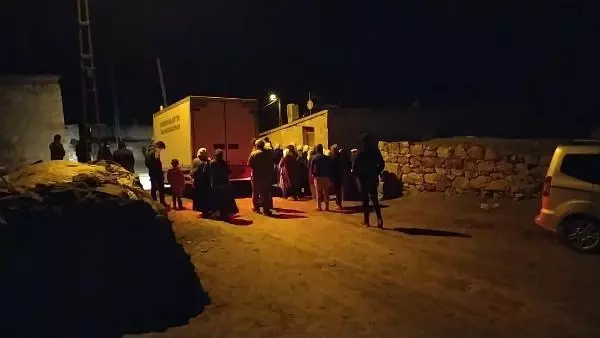 MURAT NEHRİ'NDE AKINTIYA KAPILIP HAYATINI KAYBEDEN İPEK TOPRAĞA VERİLDİ MURAT NEHRİ'NDE AKINTIYA KAPILIP HAYATINI KAYBEDEN İPEK TOPRAĞA VERİLDİ