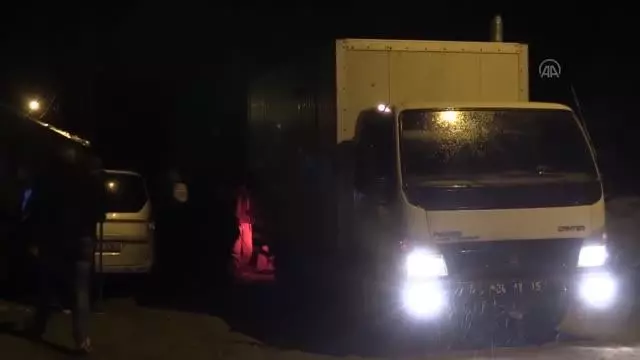 Murat Nehri'nde boğulan 5 yaşındaki çocuk toprağa verildi Murat Nehri'nde boğulan 5 yaşındaki çocuk toprağa verildi