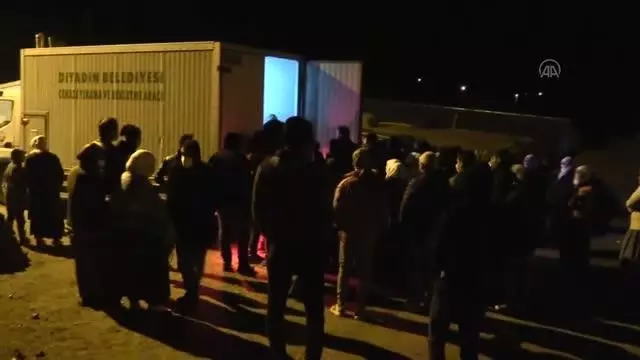 Murat Nehri'nde boğulan 5 yaşındaki çocuk toprağa verildi Murat Nehri'nde boğulan 5 yaşındaki çocuk toprağa verildi