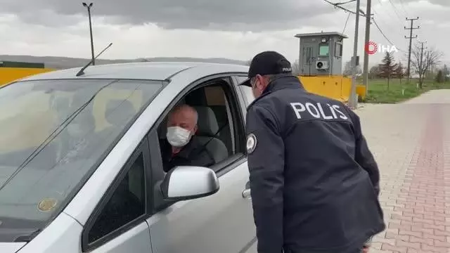 Polis ve Jandarma şehrin giriş çıkışlarında göz açtırmıyor Polis ve Jandarma şehrin giriş çıkışlarında göz açtırmıyor