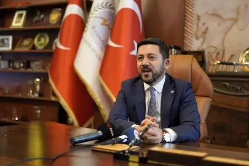 Sağlık sorunlarını gerekçe göstererek istifa eden AK Partili eski başkan Rasim Arı, kaset iddialarına yanıt verdi Sağlık sorunlarını gerekçe göstererek istifa eden AK Partili eski başkan Rasim Arı, kaset iddialarına yanıt verdi