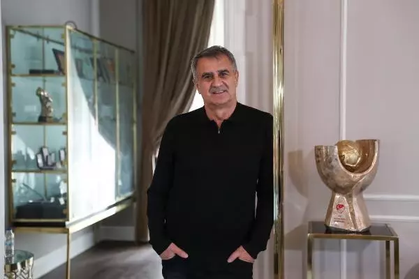 SPOR Şenol Güneş: Genç bir milli takımız ve bu takım 2030 Dünya Kupası'nda da olacaktır SPOR Şenol Güneş: Genç bir milli takımız ve bu takım 2030 Dünya Kupası'nda da olacaktır