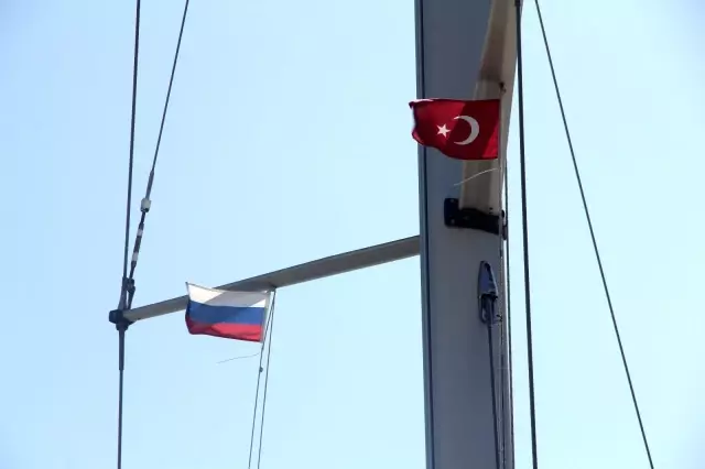 Seyahat kısıtlamasına rağmen sezonun ilk Rus turistleri Sinop'a geldi Seyahat kısıtlamasına rağmen sezonun ilk Rus turistleri Sinop'a geldi