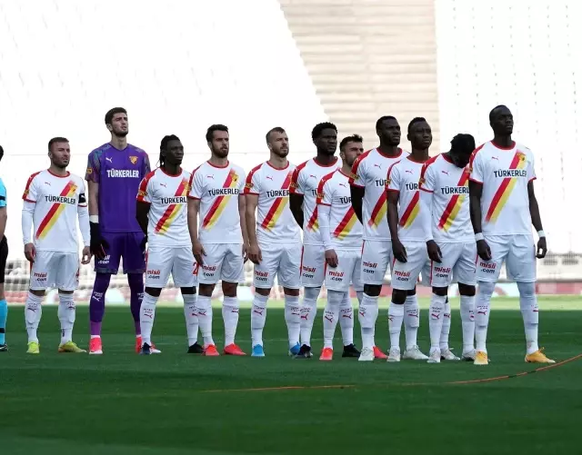 Süper Lig: Hes Kablo Kayserispor: 1 - Gençlerbirliği: 0 (İlk yarı) Süper Lig: Hes Kablo Kayserispor: 1 - Gençlerbirliği: 0 (İlk yarı)