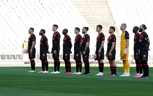 Süper Lig: Hes Kablo Kayserispor: 1 - Gençlerbirliği: 0 (İlk yarı) Süper Lig: Hes Kablo Kayserispor: 1 - Gençlerbirliği: 0 (İlk yarı)