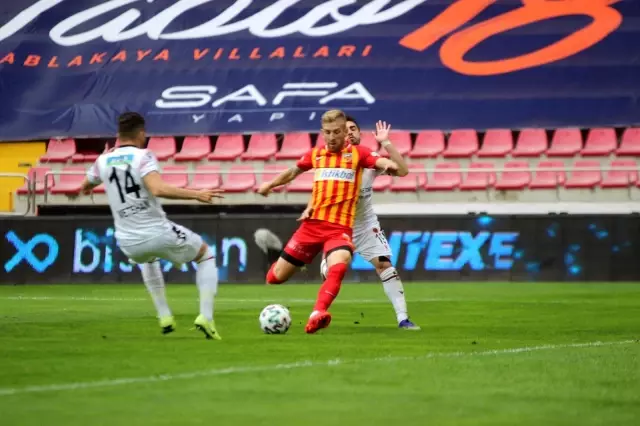 Süper Lig: Hes Kablo Kayserispor: 1 - Gençlerbirliği: 0 (İlk yarı) Süper Lig: Hes Kablo Kayserispor: 1 - Gençlerbirliği: 0 (İlk yarı)