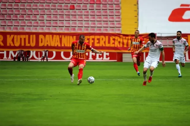 Süper Lig: Hes Kablo Kayserispor: 1 - Gençlerbirliği: 0 (İlk yarı) Süper Lig: Hes Kablo Kayserispor: 1 - Gençlerbirliği: 0 (İlk yarı)