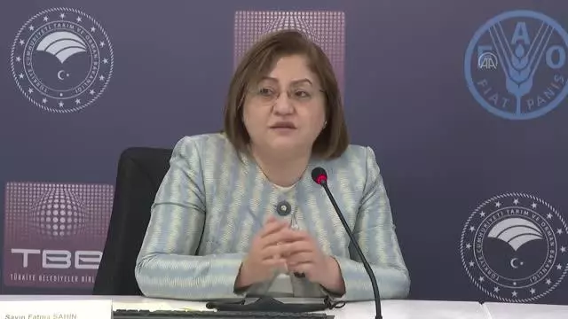 Türkiye Belediyeler Birliği, yarışmayla belediyelerin gıda israfına ilişkin en iyi proje önerilerini alacak Türkiye Belediyeler Birliği, yarışmayla belediyelerin gıda israfına ilişkin en iyi proje önerilerini alacak