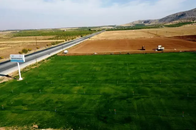 Yeşilyurt Belediyesi, tarımsal üretime hız verdi Yeşilyurt Belediyesi, tarımsal üretime hız verdi