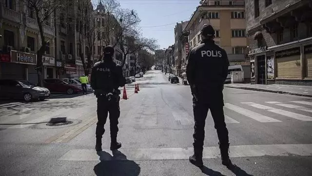 23 Nisan Cuma günü sokağa çıkma yasağı var mı? Hafta sonu sokağa çıkma kısıtlaması hangi gün başlıyor? 23 Nisan Cuma günü sokağa çıkma yasağı var mı? Hafta sonu sokağa çıkma kısıtlaması hangi gün başlıyor?