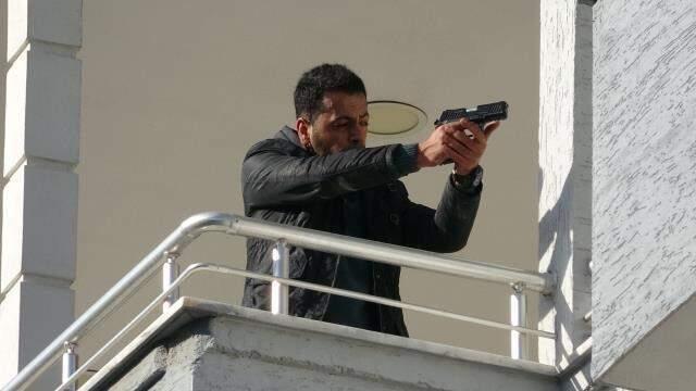 8 yaşındaki Halim'in en acı vedası...Annesinin cenaze namazını kıldı 8 yaşındaki Halim'in en acı vedası...Annesinin cenaze namazını kıldı