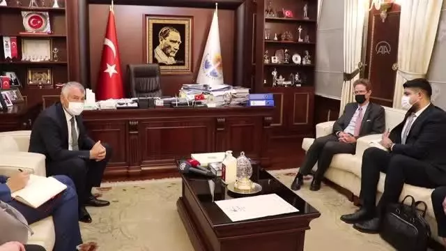 AB Türkiye Delegasyonu Başkanı Büyükelçi Meyer-Landrut'tan, Suriyelilerin sığındığı ülkelere destek açıklaması AB Türkiye Delegasyonu Başkanı Büyükelçi Meyer-Landrut'tan, Suriyelilerin sığındığı ülkelere destek açıklaması
