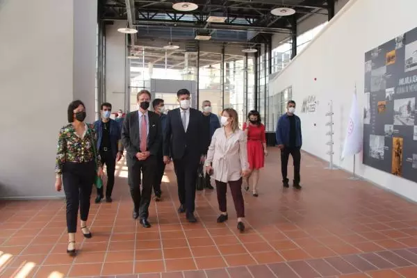 AB TÜRKİYE DELEGASYONU BAŞKANI BÜYÜKELÇİ NİKOLAUS MEYER LANDRUT ADANA'DA AB TÜRKİYE DELEGASYONU BAŞKANI BÜYÜKELÇİ NİKOLAUS MEYER LANDRUT ADANA'DA