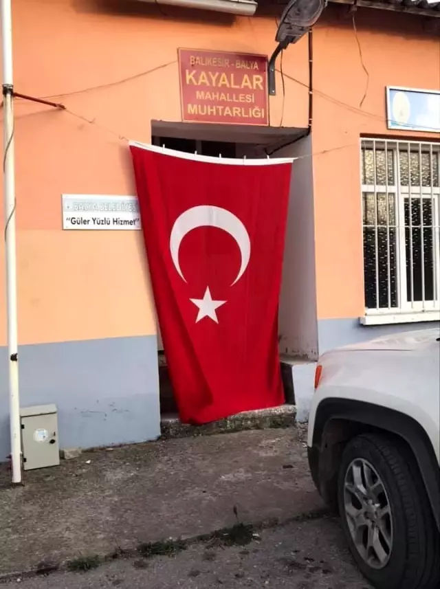 Balya'nın Kayalar Mahallesi karantina altına alındı Balya'nın Kayalar Mahallesi karantina altına alındı