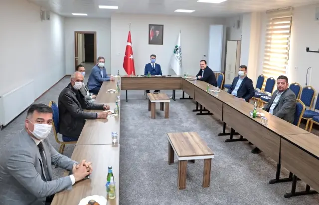 Başkan Dutlulu'dan OSB'ye ziyaret Başkan Dutlulu'dan OSB'ye ziyaret