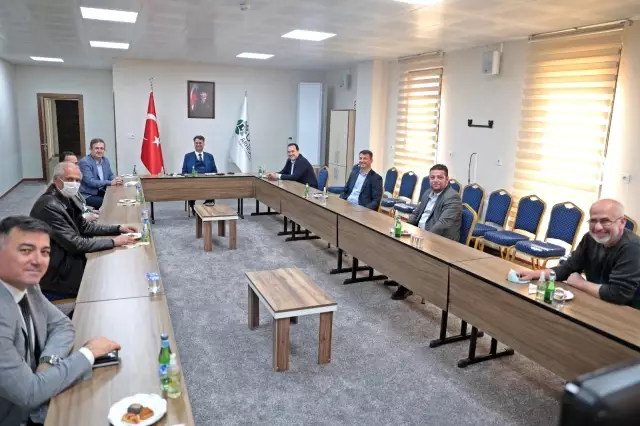 Başkan Dutlulu'dan OSB'ye ziyaret Başkan Dutlulu'dan OSB'ye ziyaret