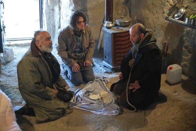 Çukur'da yaprak dökümü sürüyor! 'Emmi' Kadir Çermik, diziye veda edecek