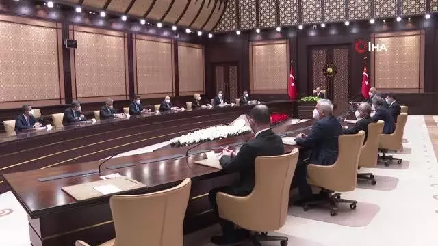 Son dakika... Cumhurbaşkanı Erdoğan, turizm sektörü temsilcilerini kabul etti Son dakika... Cumhurbaşkanı Erdoğan, turizm sektörü temsilcilerini kabul etti