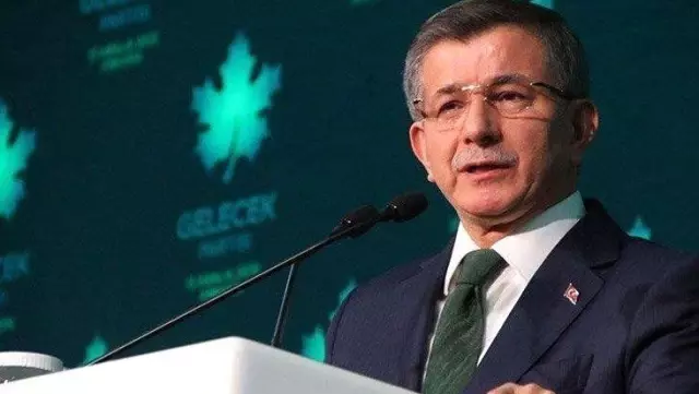 Davutoğlu'ndan Aile ve Sosyal Hizmetler Bakanı olarak atanan Derya Yanık için dikkat çeken paylaşım Davutoğlu'ndan Aile ve Sosyal Hizmetler Bakanı olarak atanan Derya Yanık için dikkat çeken paylaşım