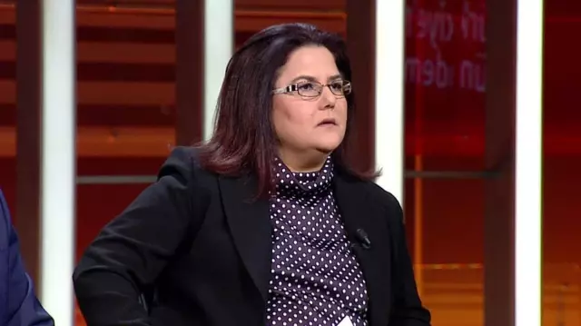 Yeni Aile ve Sosyal Hizmetler Bakanı Derya Yanık, 2006 yılında İBB'ye 1 günlük başkanlık yapmış Yeni Aile ve Sosyal Hizmetler Bakanı Derya Yanık, 2006 yılında İBB'ye 1 günlük başkanlık yapmış