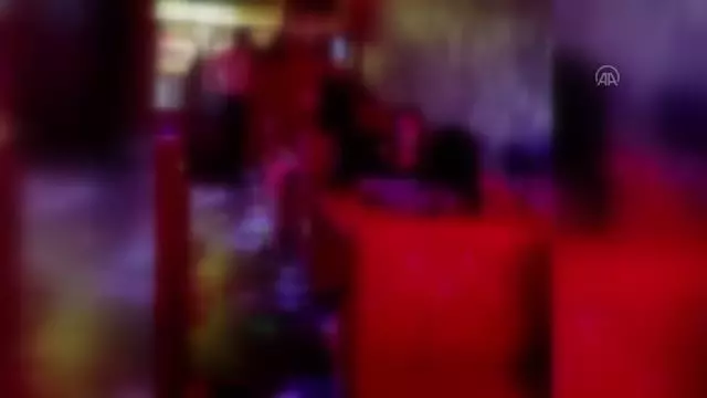 Eğlence mekanlarında Kovid-19 tedbirlerini ihlal eden 31 kişiye para cezası verildi Eğlence mekanlarında Kovid-19 tedbirlerini ihlal eden 31 kişiye para cezası verildi