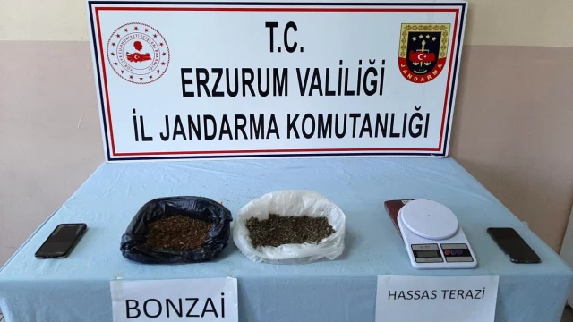 Son dakika haberleri! Erzurum'da uyuşturucu operasyonu: 3 tutuklama -  Haberler
