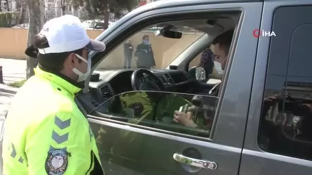 Fatih'te geniş katılımlı asayiş uygulaması Fatih'te geniş katılımlı asayiş uygulaması