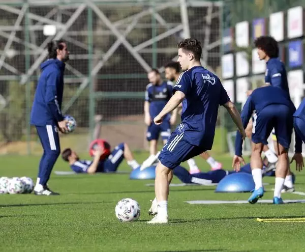 Fenerbahçe, Kasımpaşa maçı hazırlıklarını sürdürdü Fenerbahçe, Kasımpaşa maçı hazırlıklarını sürdürdü