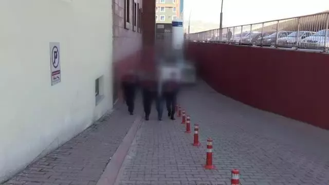Firari FETÖ hükümlüsü yakalandı Firari FETÖ hükümlüsü yakalandı