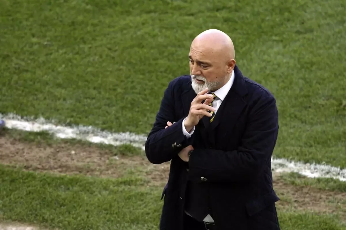 Hikmet Karaman: 'Kıbrıs Türk Cumhuriyeti neden UEFA'da oynamıyor?'