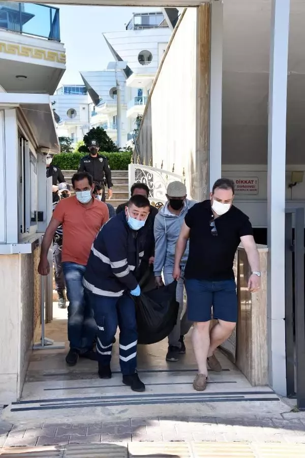 İranlı broker, kaldığı apartın odasında ölü bulundu İranlı broker, kaldığı apartın odasında ölü bulundu