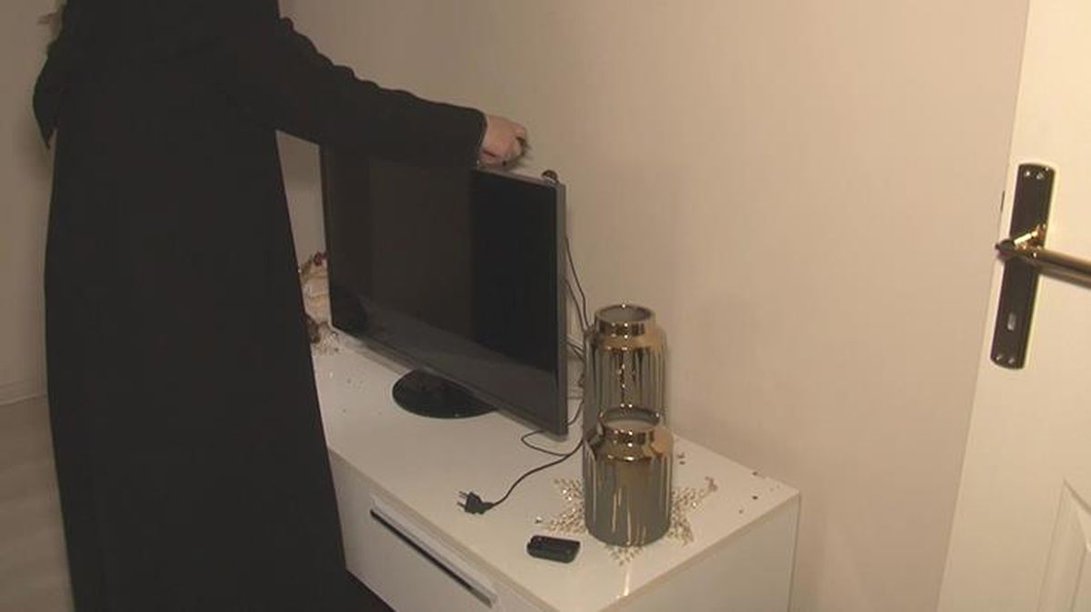 Elektrik voltajı aniden yükselince, 5 apartmandaki elektronik cihazlar bozuldu