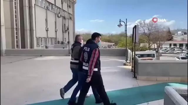 Kadınları evlilik vaadiyle kandıran dolandırıcı Ankara'da yakalandı Kadınları evlilik vaadiyle kandıran dolandırıcı Ankara'da yakalandı
