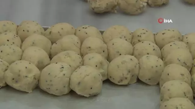 Kahramanmaraş'ta günde 10 ton çörek üretiliyor Kahramanmaraş'ta günde 10 ton çörek üretiliyor