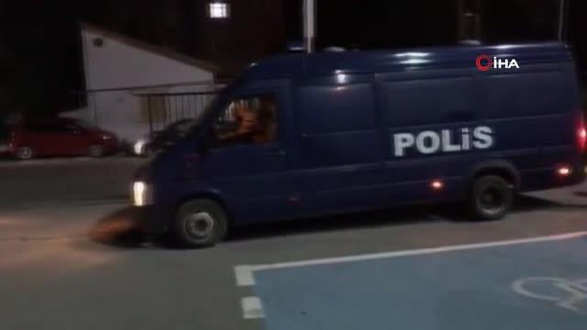 KKTC'de doğum günü partisi yapılan villaya polis baskını: 28 gözaltı