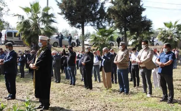 Son dakika haberleri... Kulüp başkanı, koronavirüsten yaşamını yitirdi (2) Son dakika haberleri... Kulüp başkanı, koronavirüsten yaşamını yitirdi (2)