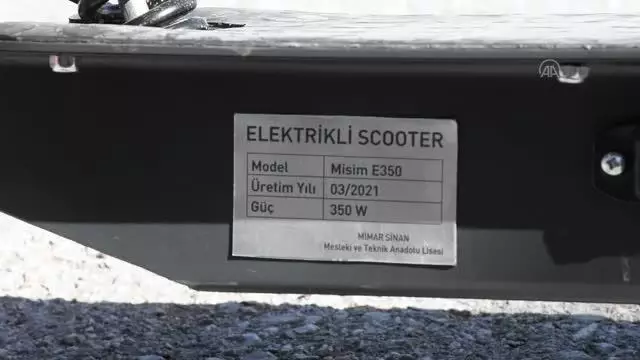 Meslek lisesinde üretilen elektrikli scooter için siparişler gelmeye başladı Meslek lisesinde üretilen elektrikli scooter için siparişler gelmeye başladı