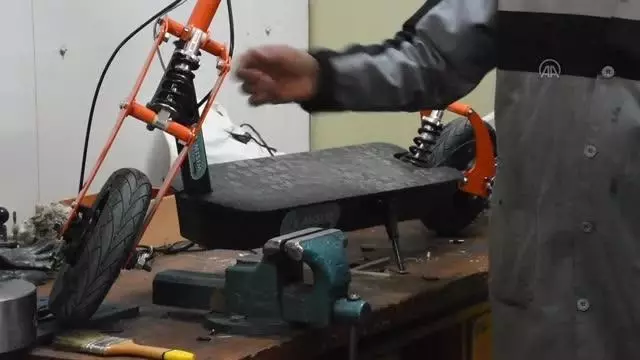 Meslek lisesinde üretilen elektrikli scooter için siparişler gelmeye başladı Meslek lisesinde üretilen elektrikli scooter için siparişler gelmeye başladı