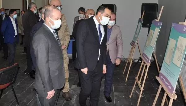 OSMANLI ARŞİVİNDEKİ KARS KONULU BELGELERDEN OLUŞAN SERGİ AÇILDI OSMANLI ARŞİVİNDEKİ KARS KONULU BELGELERDEN OLUŞAN SERGİ AÇILDI