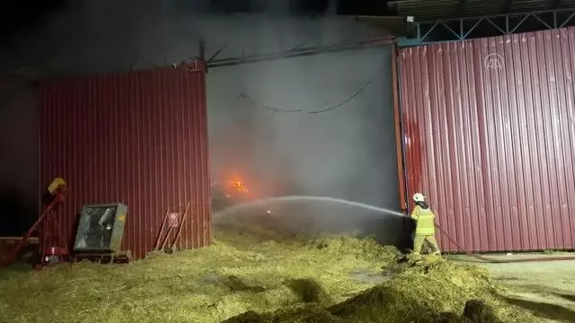 Saman deposunda yangın Saman deposunda yangın