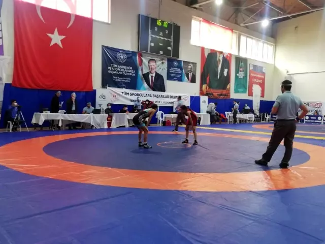 Süleymanpaşalı genç güreşçi Milli Takıma seçildi Süleymanpaşalı genç güreşçi Milli Takıma seçildi