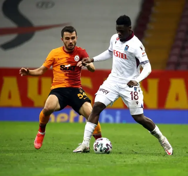 Süper Lig: Galatasaray: 1 - Trabzonspor: 1 (Maç sonucu) Süper Lig: Galatasaray: 1 - Trabzonspor: 1 (Maç sonucu)