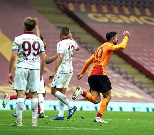 Süper Lig: Galatasaray: 1 - Trabzonspor: 1 (Maç sonucu) Süper Lig: Galatasaray: 1 - Trabzonspor: 1 (Maç sonucu)