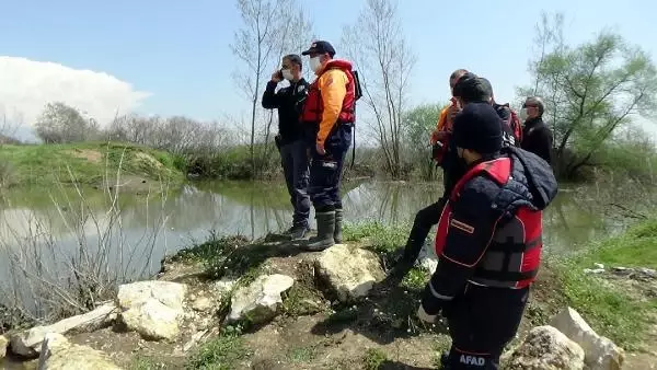 TUNCA NEHRİ'NDE, KAYIP KİŞİ İÇİN 'KURBAĞA ADAMLAR' İLE ARAMA TUNCA NEHRİ'NDE, KAYIP KİŞİ İÇİN 'KURBAĞA ADAMLAR' İLE ARAMA