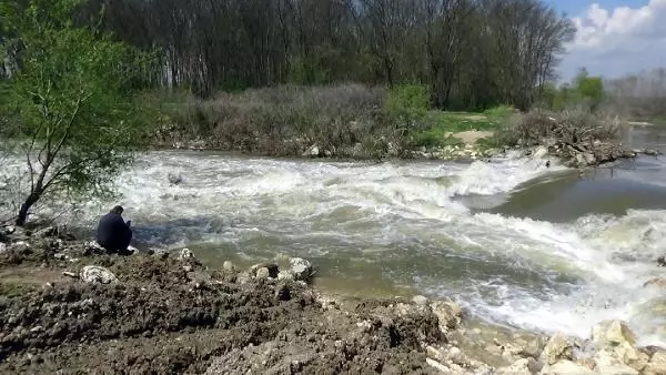 TUNCA NEHRİ'NDE, KAYIP KİŞİ İÇİN 'KURBAĞA ADAMLAR' İLE ARAMA TUNCA NEHRİ'NDE, KAYIP KİŞİ İÇİN 'KURBAĞA ADAMLAR' İLE ARAMA