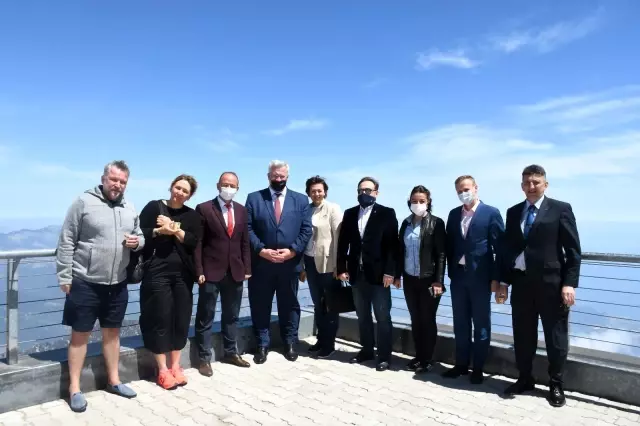Ukraynalılar Türkiye'de turizmi güvenli buluyor